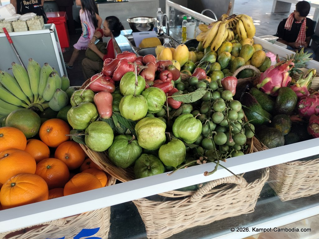 Kampot Street Food. 40 khmer restaurant in downtown Kampot, Cambodia.