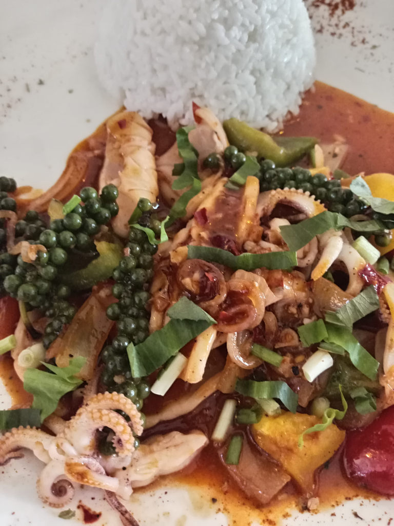 vanna restaurant in kampot cambodia