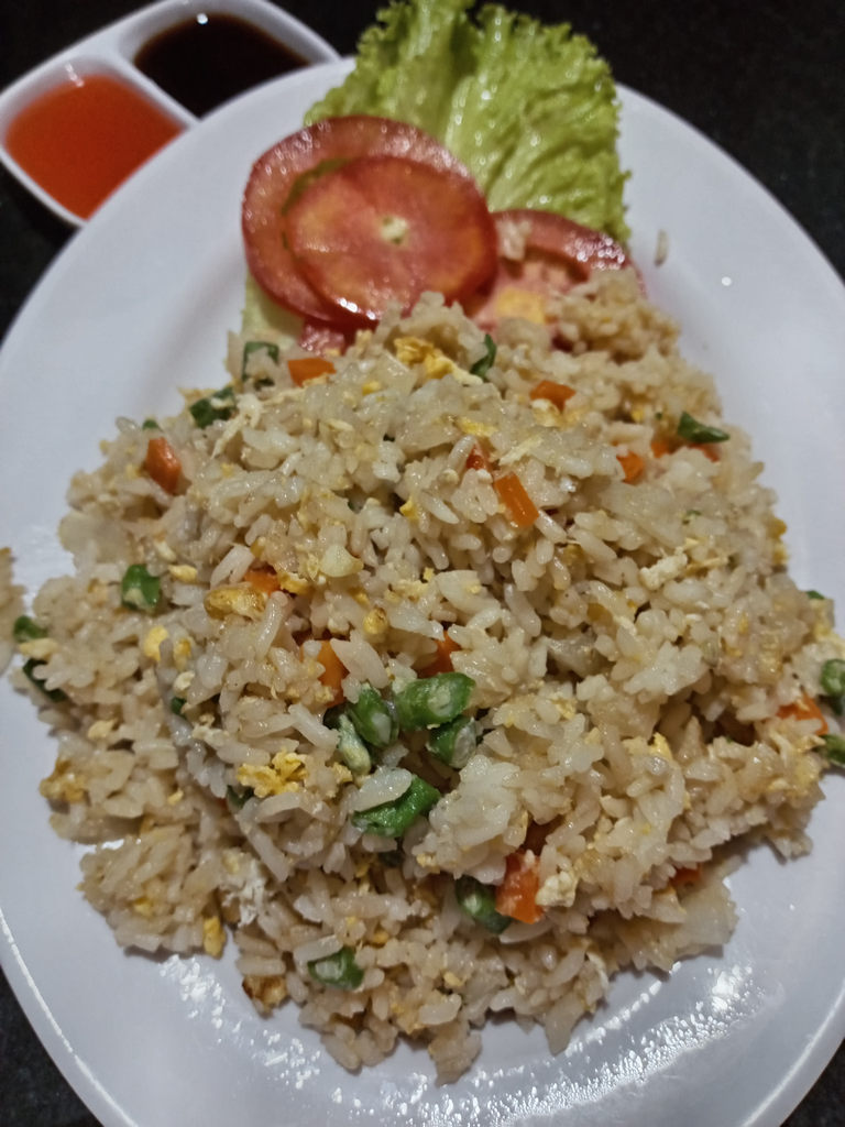 vanna restaurant in kampot cambodia