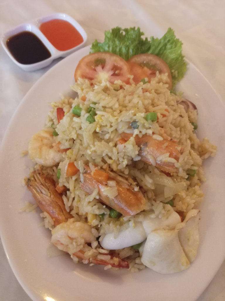 vanna restaurant in kampot cambodia