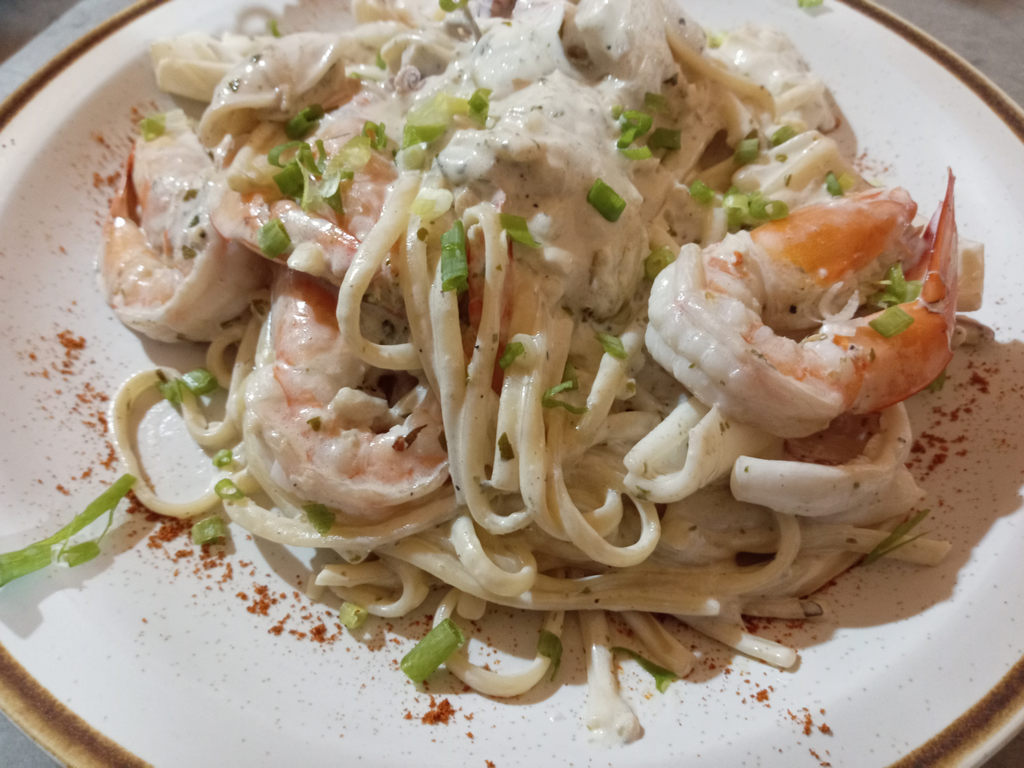 vanna restaurant in kampot cambodia