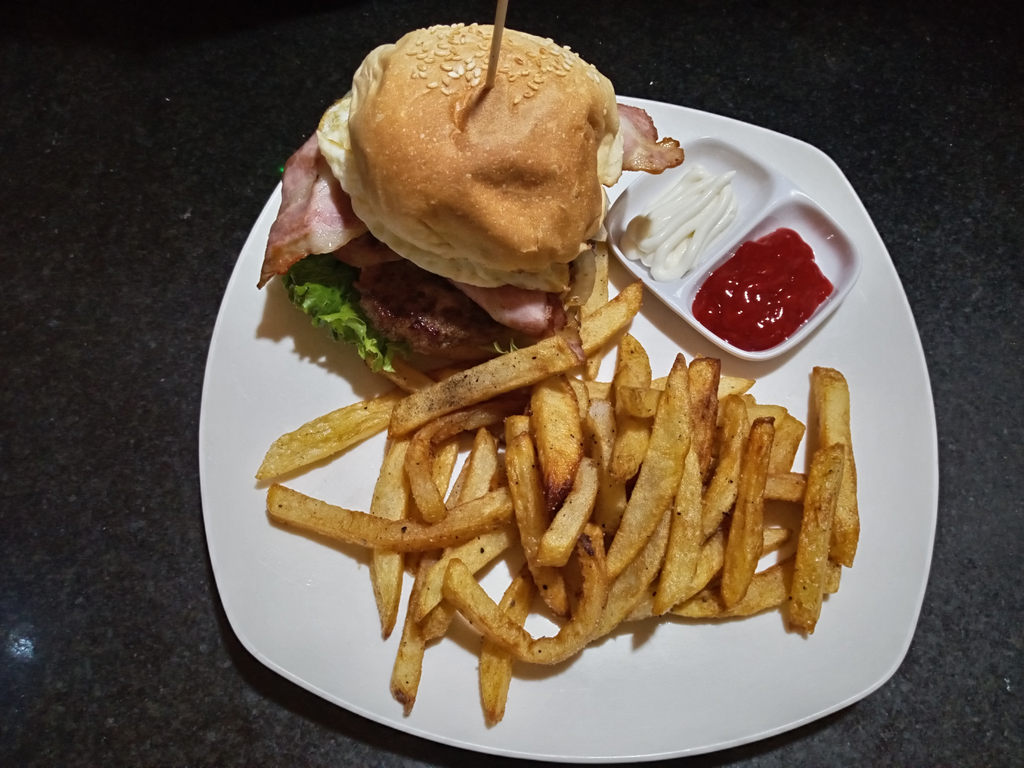 vanna restaurant in kampot cambodia