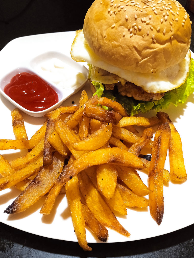 vanna restaurant in kampot cambodia