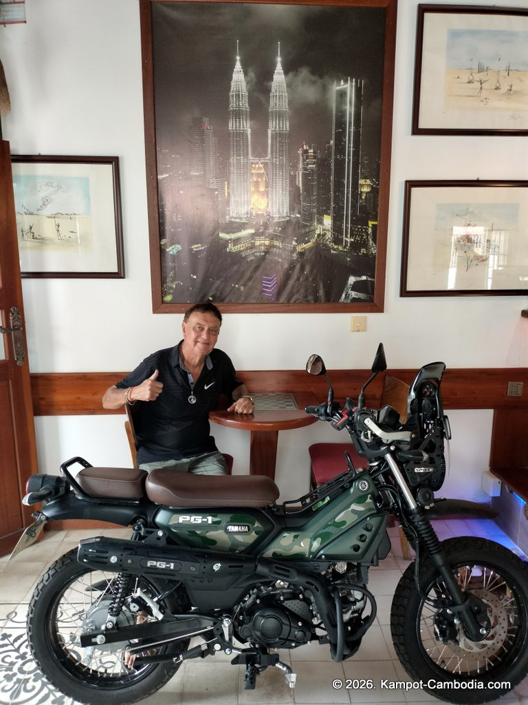 maxim cafe and sports bar in kampot, cambodia