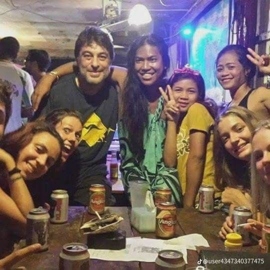Oldie's Pub & Bar in Kampot, Cambodia