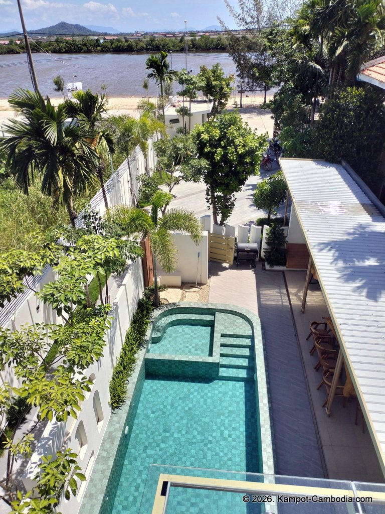 De Bay Villas in Kampot Cambodia.
