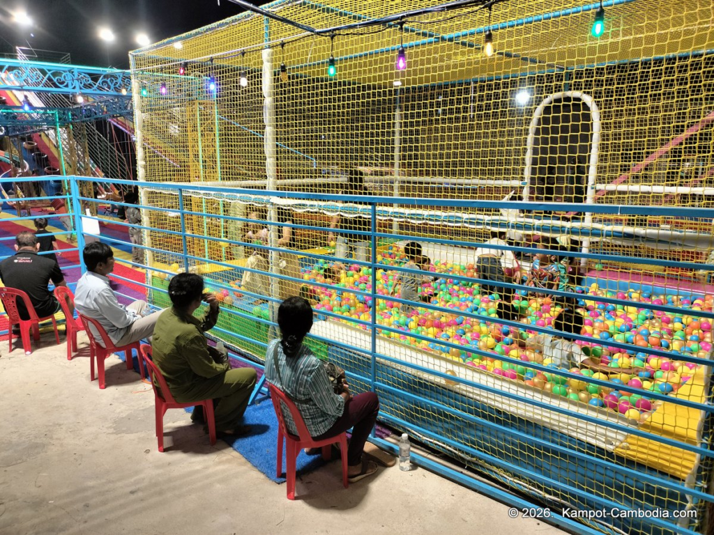Kampot Happy. Outdoor Kids' entertainment park with slides, ball room, zip line, restaurant and cafe in Kampot, Cambodia.