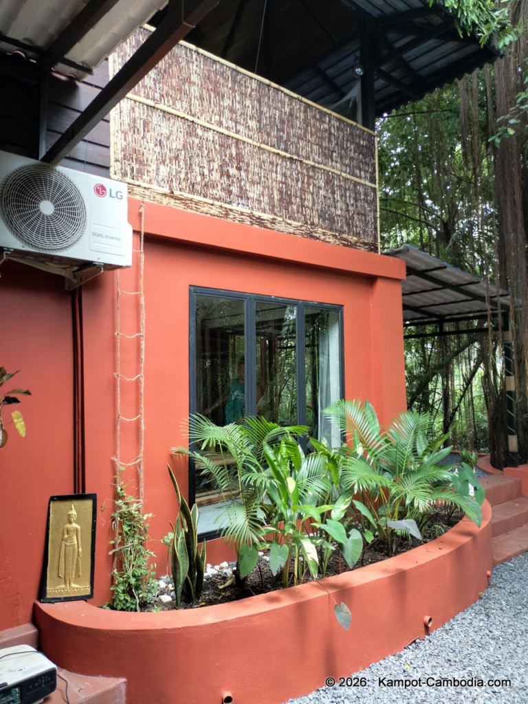 lemongrass thai and khmer food in kampot cambodia