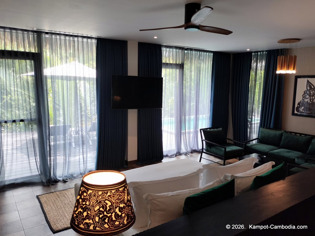rivertree villa and resort in kampot cambodia