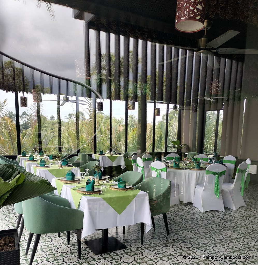 rivertree villa and resort in kampot cambodia