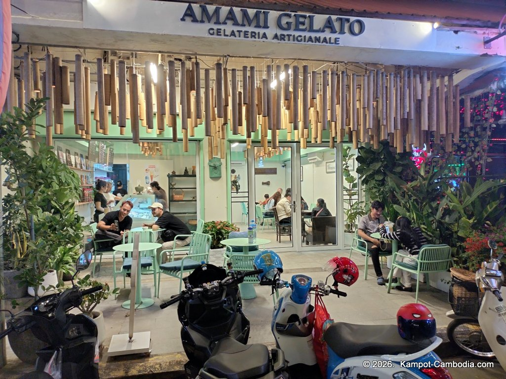 amami gelato gelateria artigianale ice cream restaurant and cafe in Kampot, Cambodia.