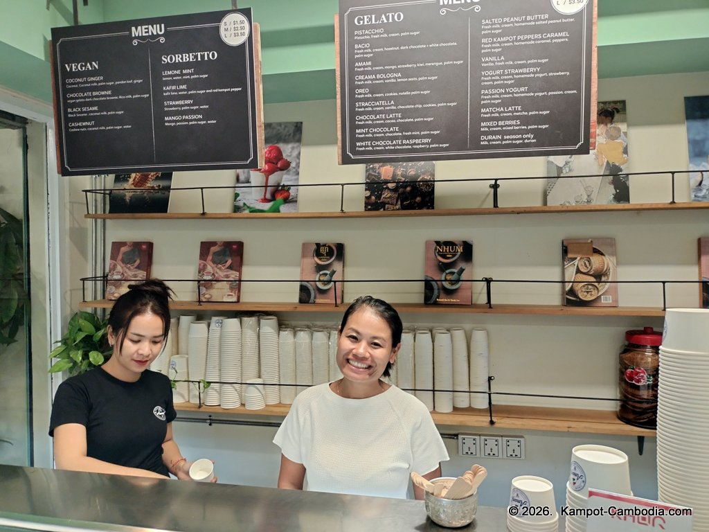 amami gelato gelateria artigianale ice cream restaurant and cafe in Kampot, Cambodia.