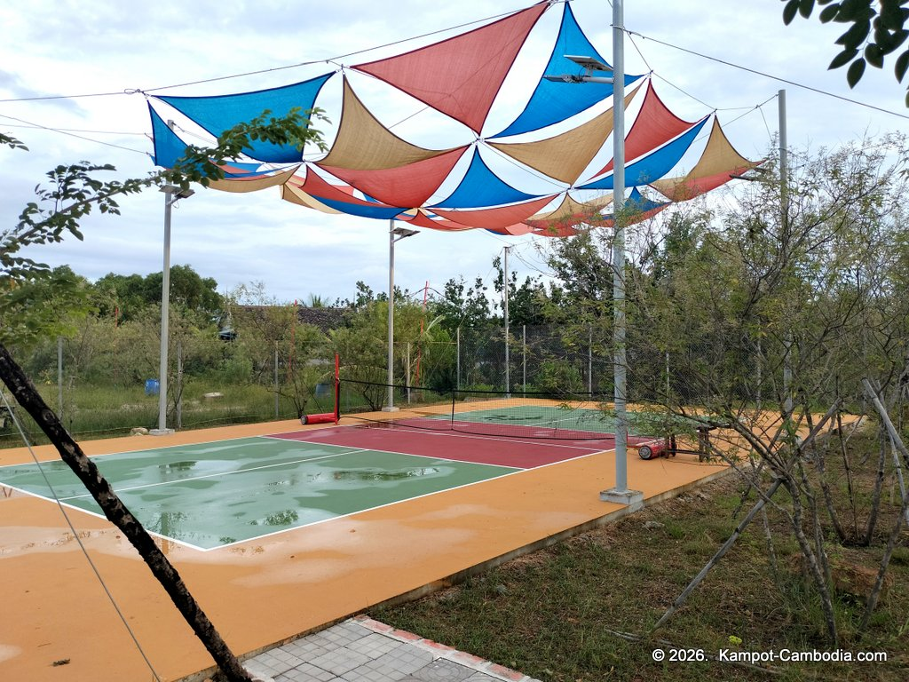 komsan resort on fish island in kampot, cambodia