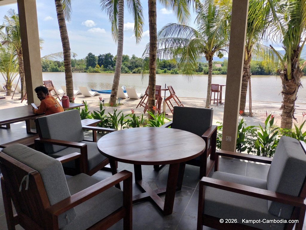 Mad Monkey Kampot on the Kampot River in Cambodia. Hostel.
